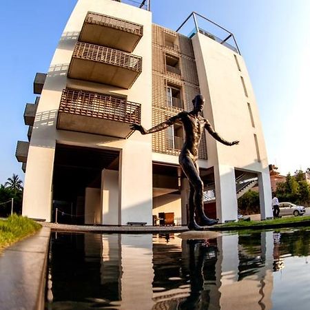 Holiday Inn & Suites Bengaluru Whitefield Ngoại thất bức ảnh
