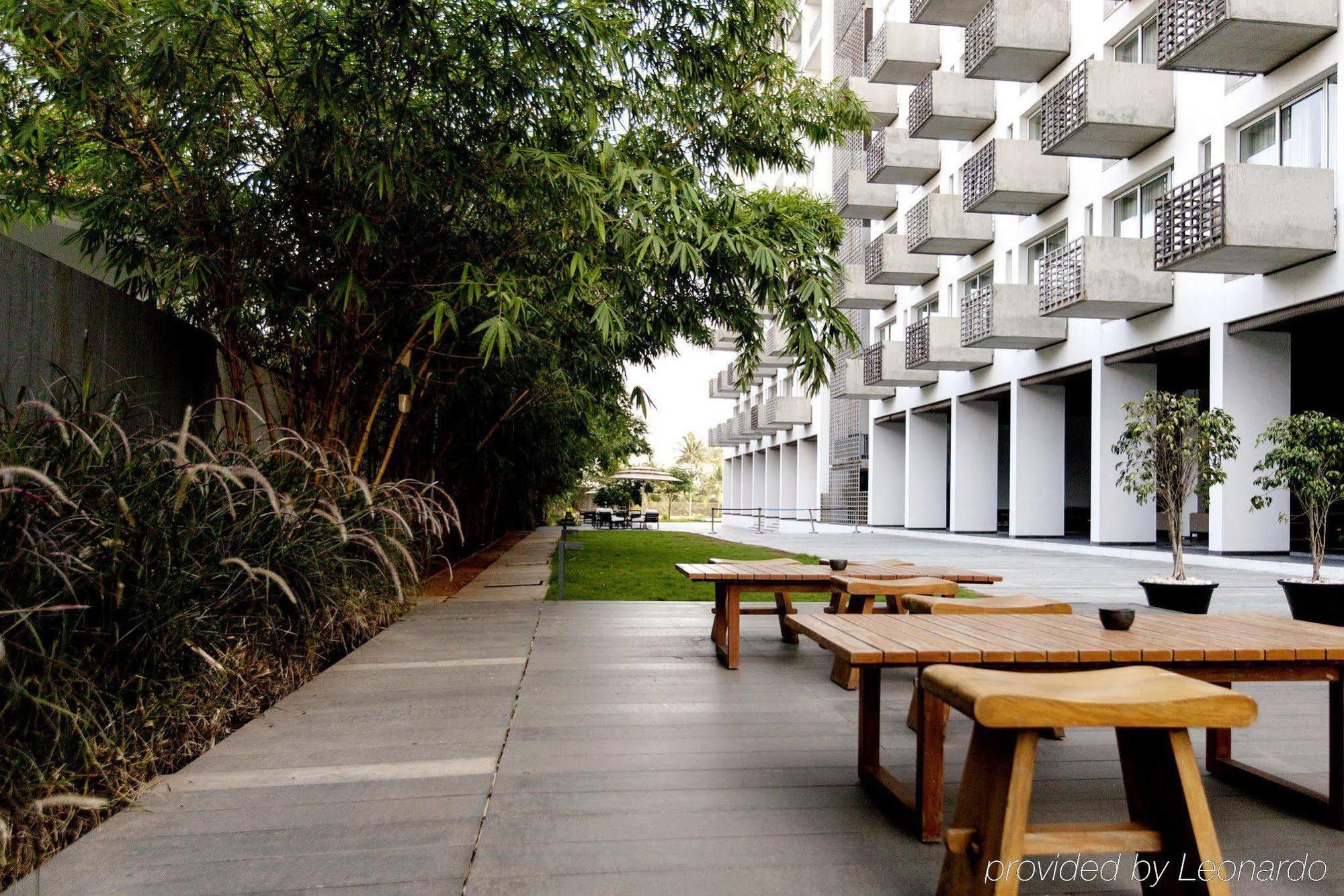 Holiday Inn & Suites Bengaluru Whitefield Ngoại thất bức ảnh